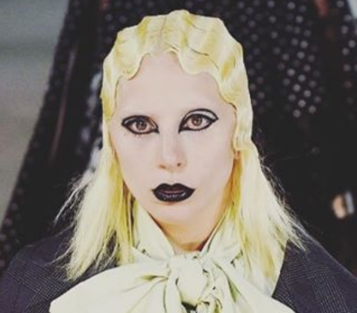 Леди Гага и Кендалл Дженнер на подиуме Marc Jacobs